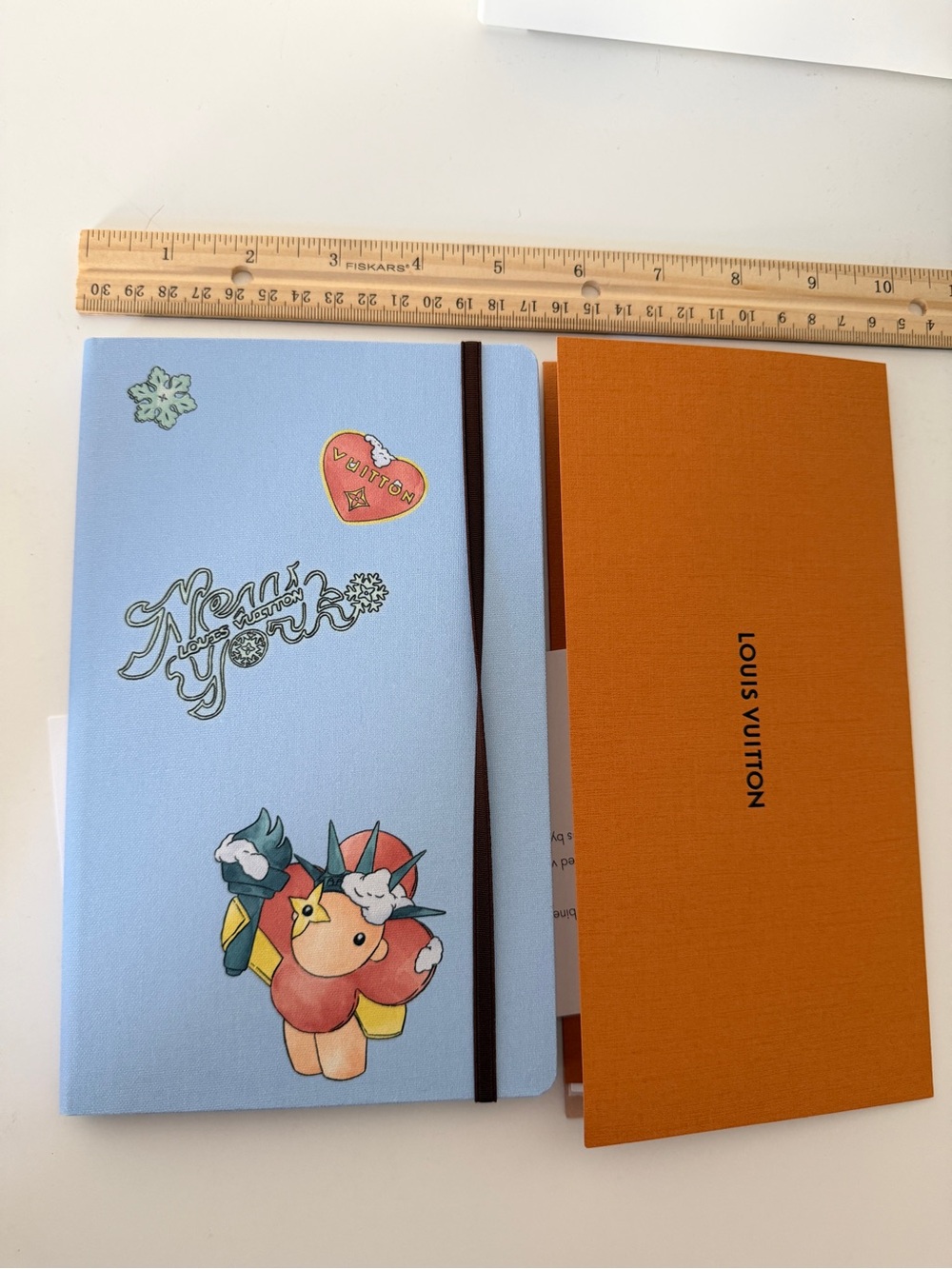 New Louis Vuitton 57th Street NYC Jane Notebook MM & Stickers GI1577 Authentic - Picture 2 of 12